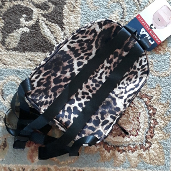 3x*Host Pick*FILA backpack - Picture 10 of 13